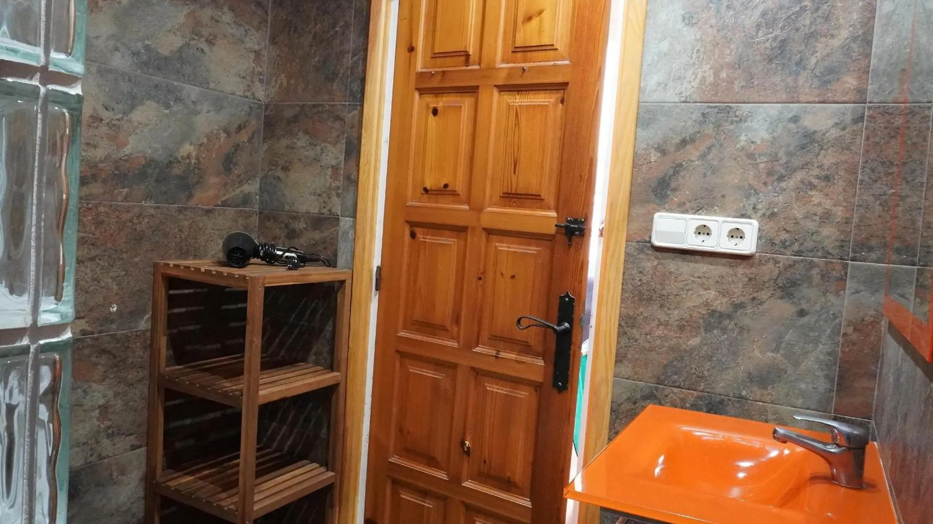 Escoles 1 - L'Estartit; Centro - Es-323-91 Apartment Torroella De Montgri