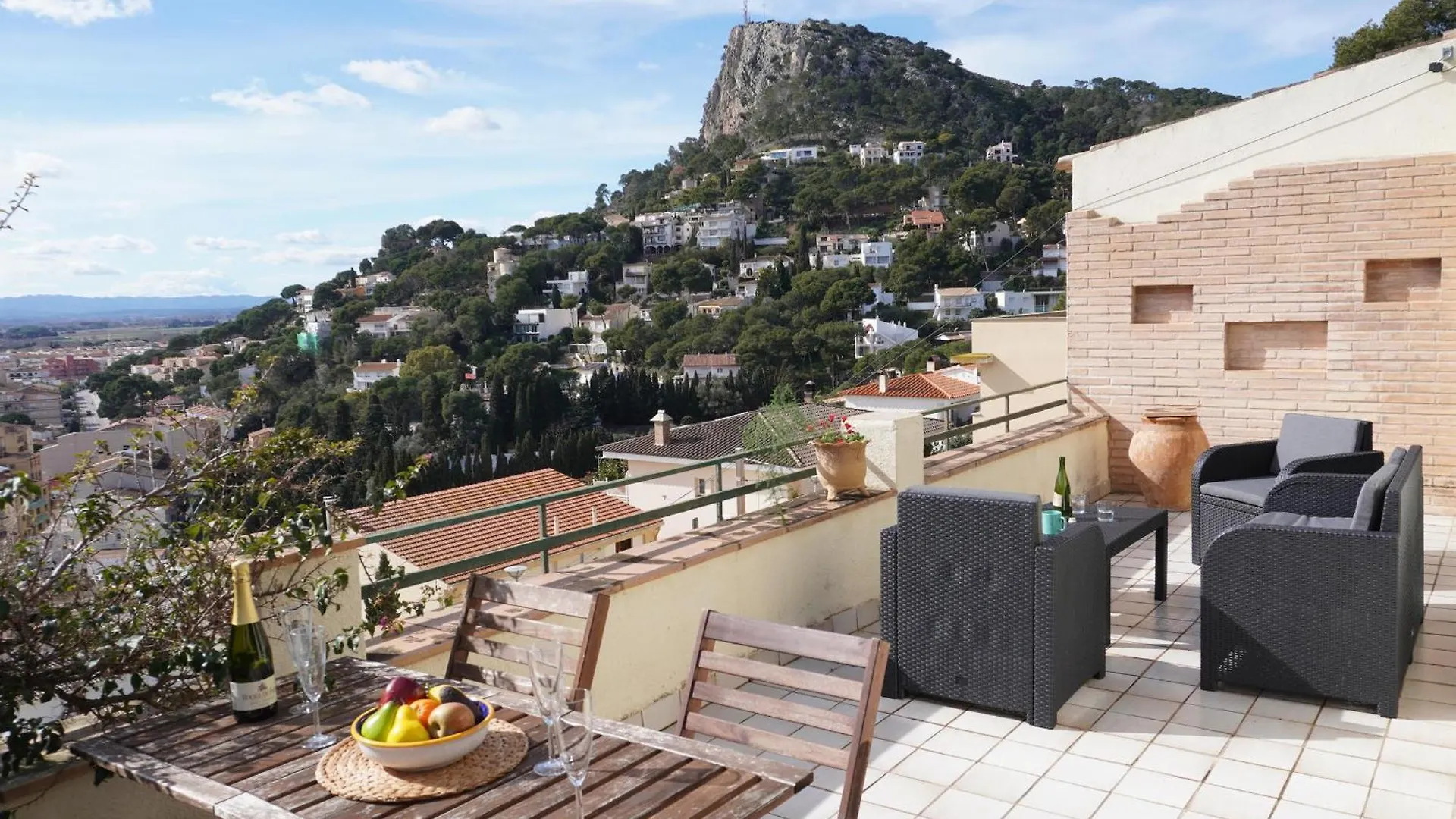 Escoles 1 - L'Estartit; Centro - Es-323-91 Apartment Torroella De Montgri Spain